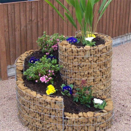 flower-pot-arrangements-for-the-patio-20_17 Цветни саксии за вътрешния двор