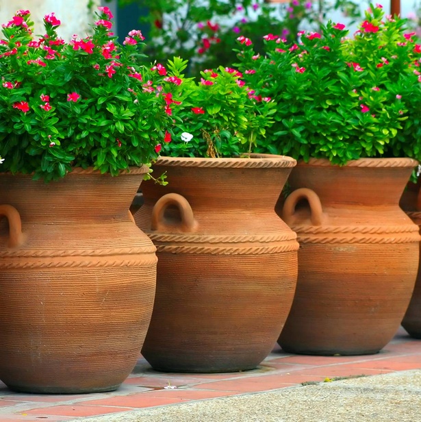 flower-pots-for-garden-58_20 Саксии за цветя за градина