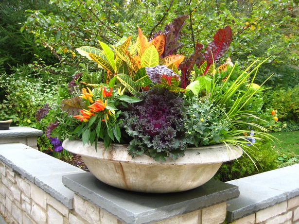 garden-flower-pots-ideas-78_15 Градински саксии за цветя Идеи
