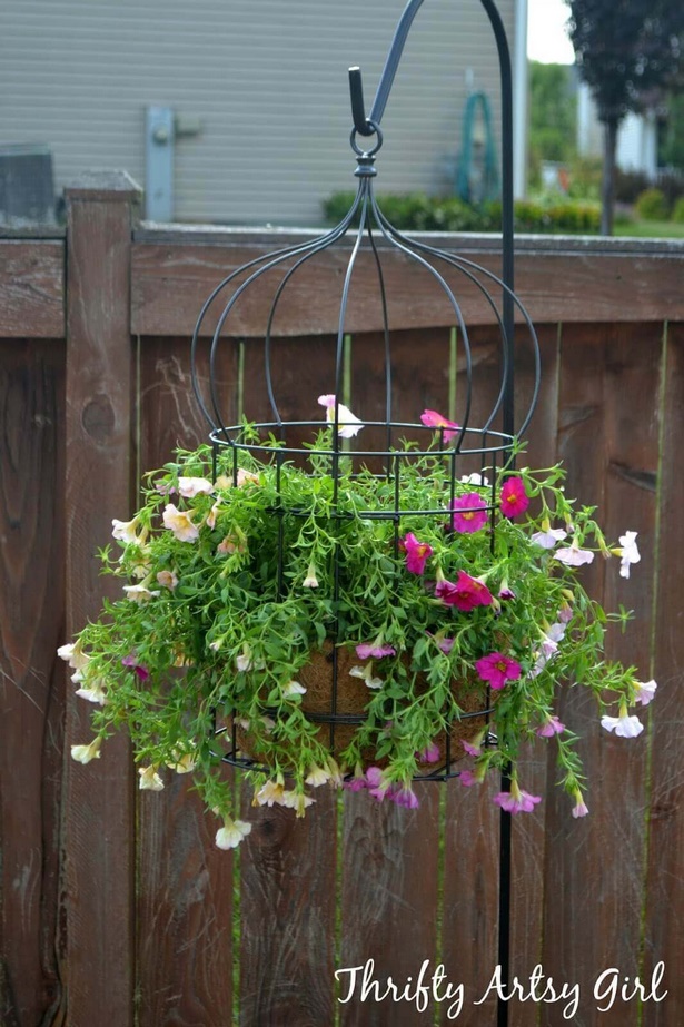 hanging-flower-pots-ideas-67_3 Висящи саксии за цветя Идеи