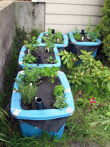 ideas-for-garden-containers-27_13 Идеи за градински контейнери