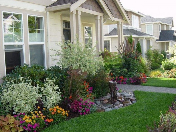 landscaping-for-townhouse-front-yards-63_12 Озеленяване за градски двор