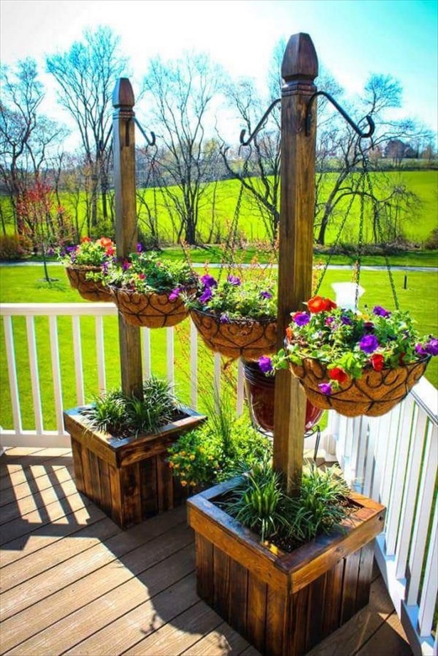 outdoor-hanging-planter-ideas-98_7 Открит висящи плантатор идеи