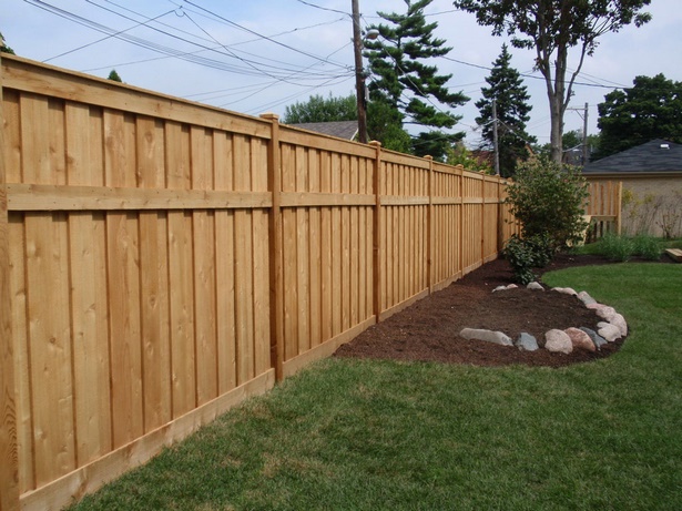 outdoor-wood-fence-designs-53_13 Външен дизайн на дървена ограда