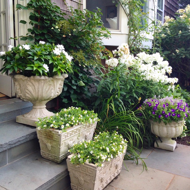 pretty-garden-pots-85_2 Красиви градински саксии