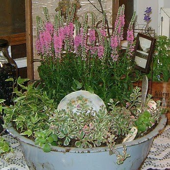 unusual-plant-pots-01_4 Необичайни саксии за растения