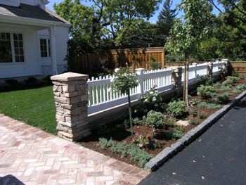 yard-fence-styles-36_6 Двор ограда стилове