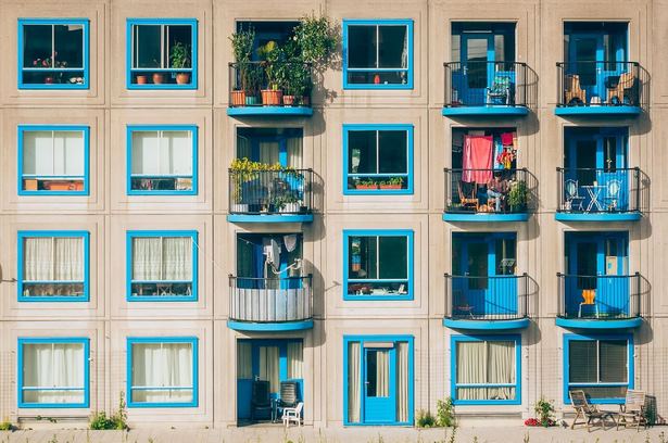 apartment-balcony-privacy-ideas-36_8 Апартамент балкон идеи за поверителност