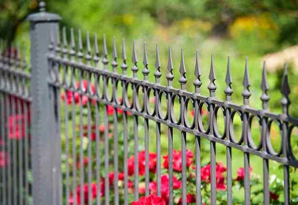 beautiful-garden-fence-ideas-69_13 Красива градина ограда идеи