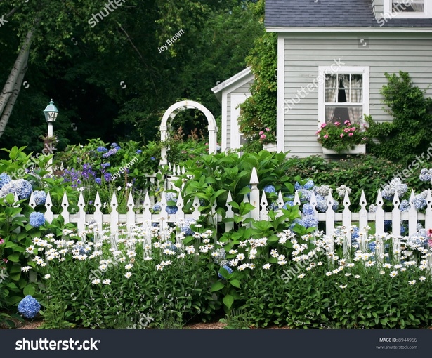 beautiful-garden-fences-29 Красиви градински огради
