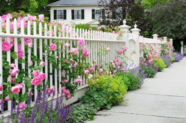 beautiful-garden-fences-29_5 Красиви градински огради
