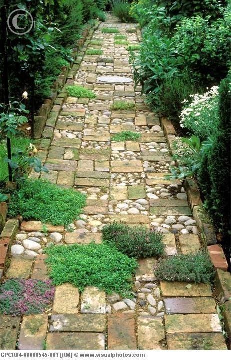 beautiful-garden-paths-99_7 Красиви градински пътеки