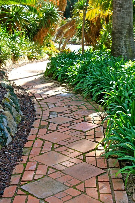 brick-garden-path-ideas-36_3 Идеи за тухлена градинска пътека