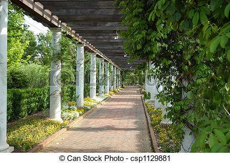 covered-walkway-garden-38_7 Покрита пешеходна градина