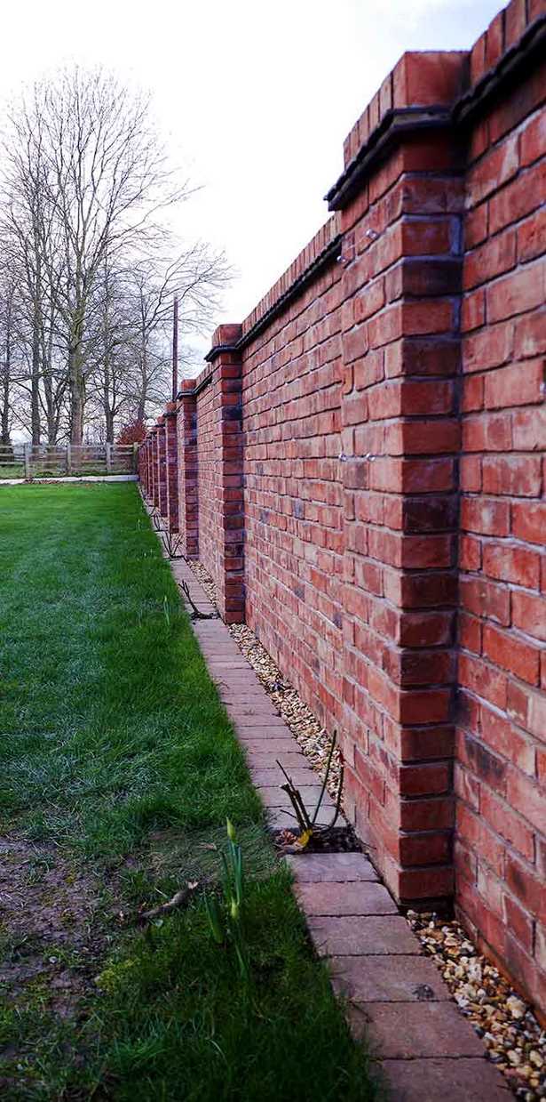 garden-brick-wall-design-ideas-46_12 Градинска тухлена стена дизайнерски идеи