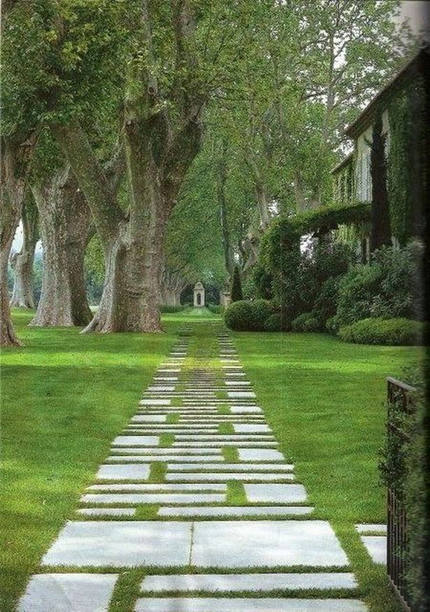garden-path-through-grass-95_8 Градинска пътека през трева