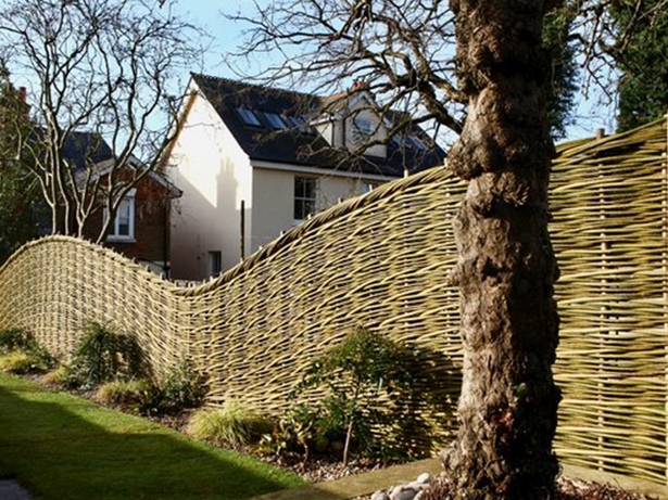 garden-wall-fence-ideas-21_4 Градинска стена ограда идеи