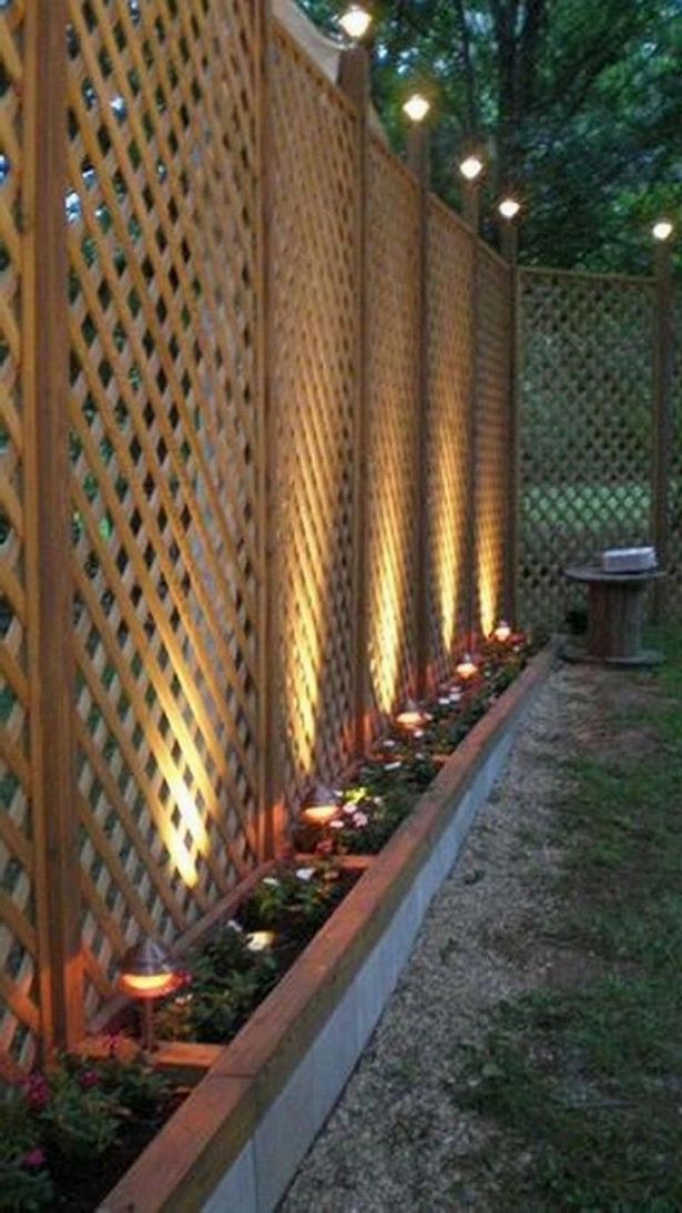 ideas-to-decorate-privacy-fence-76_7 Идеи за украса на ограда за поверителност