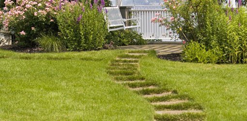 landscaping-stepping-stones-pathway-43_9 Озеленяване стъпаловидна пътека