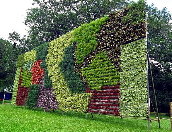 outdoor-wall-garden-ideas-07_19 Външна стена градински идеи