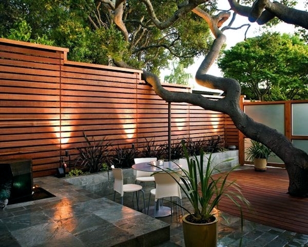 patio-garden-wall-ideas-68_11 Вътрешен двор градинска стена идеи