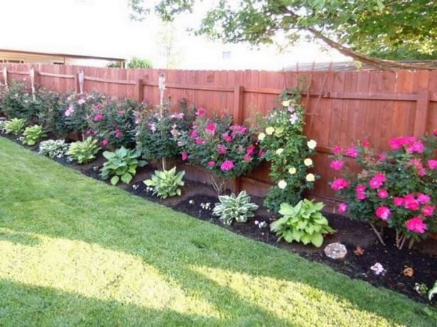 privacy-fence-landscaping-30_14 Поверителност ограда озеленяване