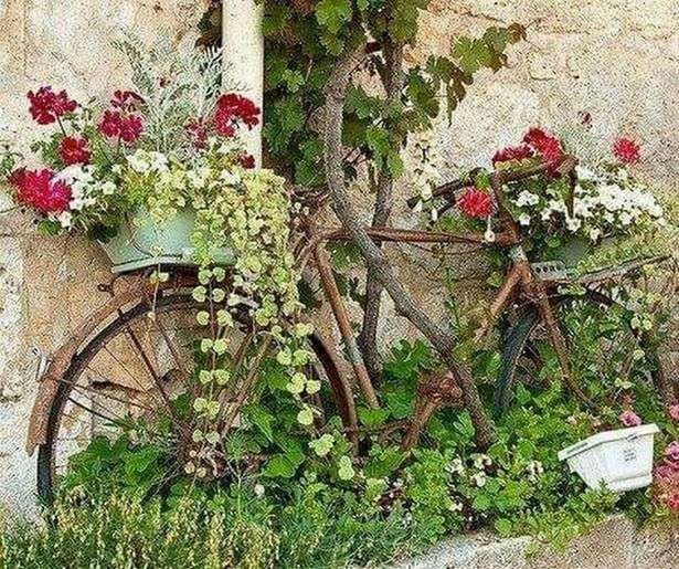 vintage-garden-decorating-ideas-53_13 Реколта градина декоративни идеи