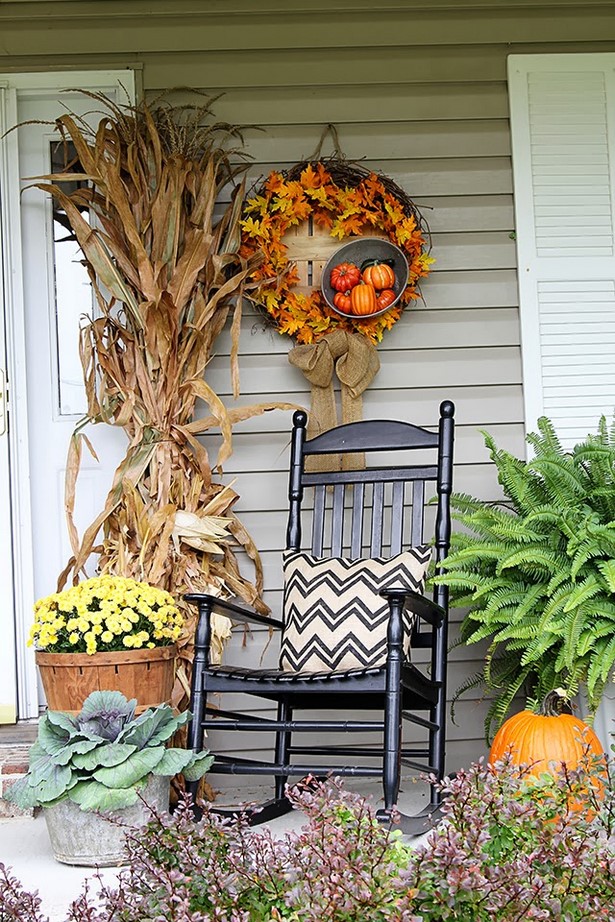 autumn-front-porch-decorating-ideas-77_11 Есенна веранда декоративни идеи