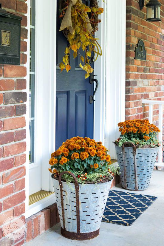 autumn-front-porch-decorating-ideas-77_15 Есенна веранда декоративни идеи