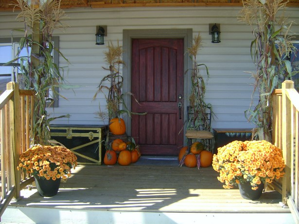 autumn-front-porch-decorating-ideas-77_16 Есенна веранда декоративни идеи