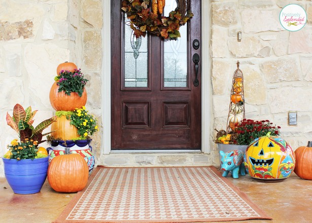 autumn-front-porch-decorating-ideas-77_17 Есенна веранда декоративни идеи