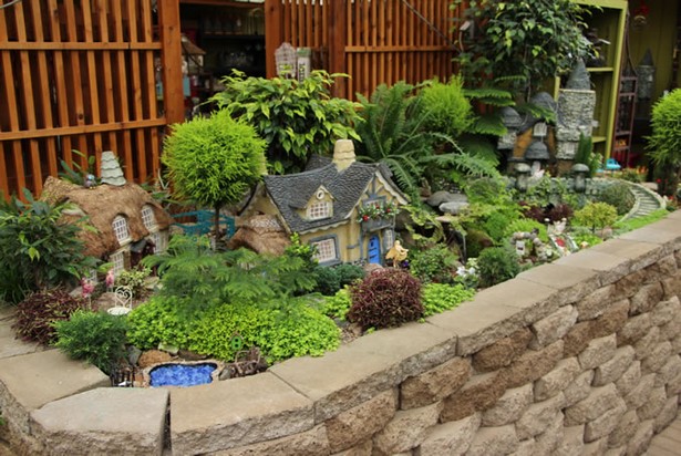 backyard-fairy-garden-ideas-71_16 Двор фея градина идеи