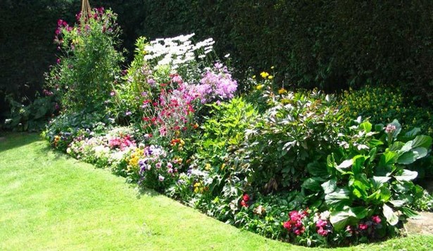country-flower-bed-ideas-73_8 Идеи за цветни лехи