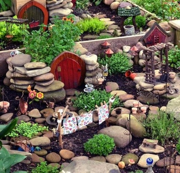 fairy-garden-decorating-ideas-45_10 Приказна градина декоративни идеи