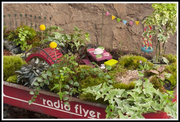fairy-garden-in-a-wagon-05_10 Приказна градина във вагон