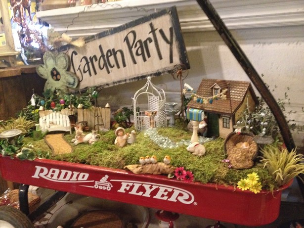 fairy-garden-in-a-wagon-05_2 Приказна градина във вагон