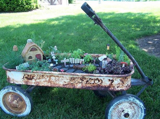fairy-garden-in-a-wagon-05_7 Приказна градина във вагон