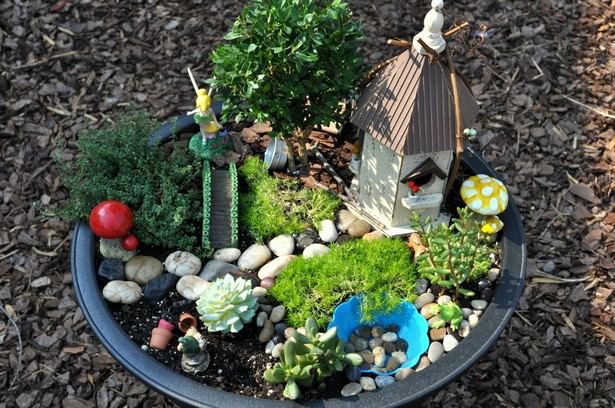 fairy-miniature-gardens-ideas-88_20 Приказни миниатюрни градини идеи