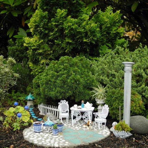 miniature-garden-fairies-18_16 Миниатюрни градински феи