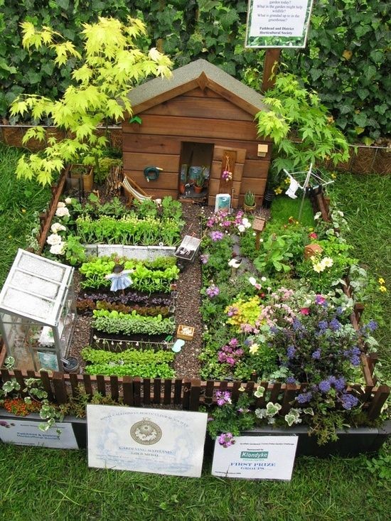 miniature-houses-for-gardens-93_16 Миниатюрни къщи за градини