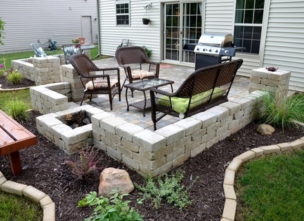 backyard-patio-paver-design-ideas-58_8 Задния двор патио паве дизайн идеи