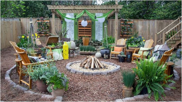 patio-design-for-small-backyards-70_13 Дизайн на вътрешен двор за малки дворове