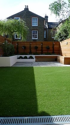 simple-modern-garden-designs-95_19 Идеи за подстригване на тревата