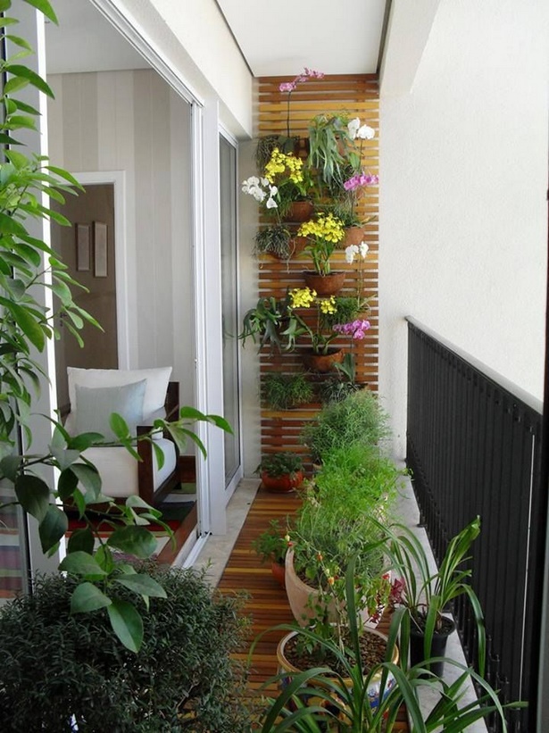 Малка градина на балкона