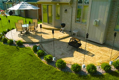 backyard-cement-patio-designs-55_11 Двор цимент дизайн вътрешен двор