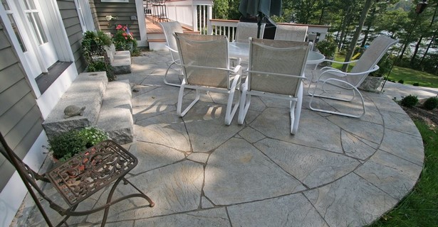 backyard-cement-patio-designs-55_18 Двор цимент дизайн вътрешен двор