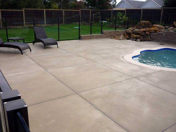 concrete-pool-patio-ideas-77_10 Конкретни идеи за вътрешен двор на басейна