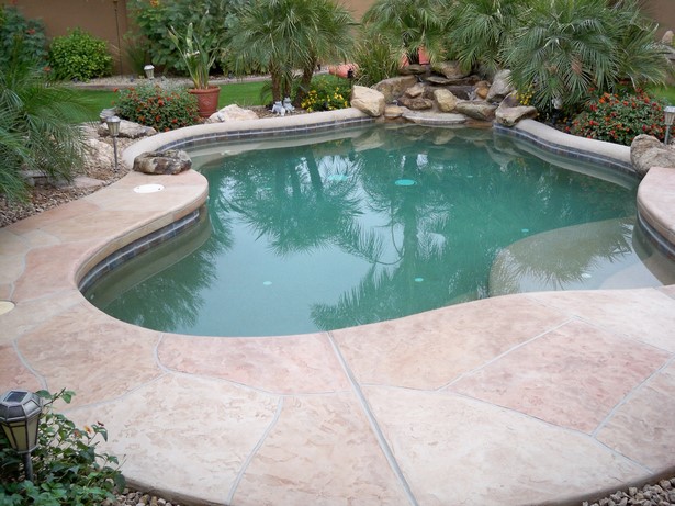 concrete-pool-patio-ideas-77_6 Конкретни идеи за вътрешен двор на басейна