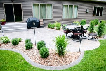 Лесни евтини дизайни на вътрешен двор