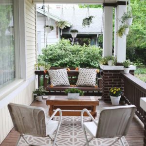 front-patio-furniture-ideas-66_9 Идеи за мебели в предния двор